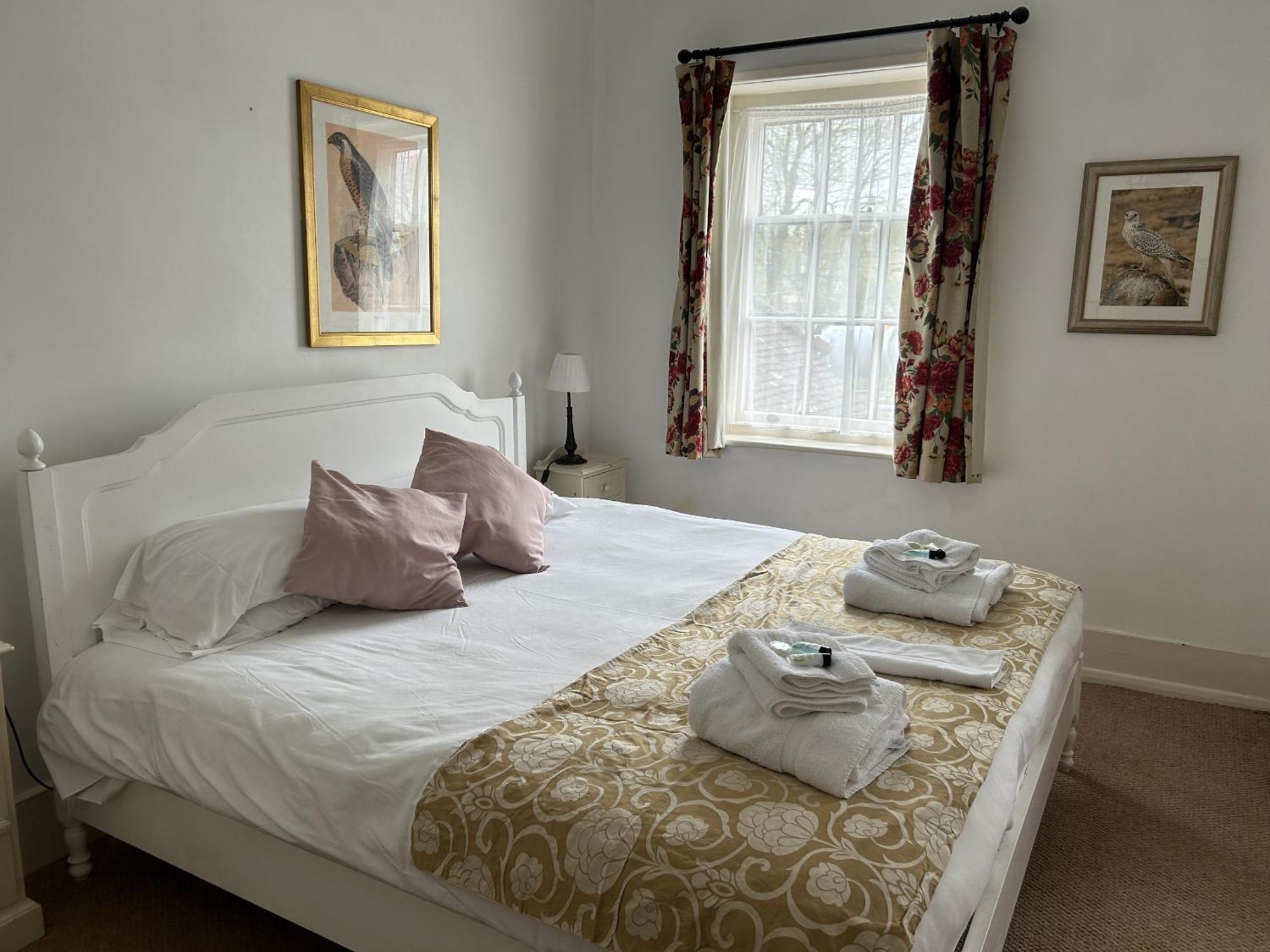 サウサンプトン George & Falcon Bed & Breakfast エクステリア 写真